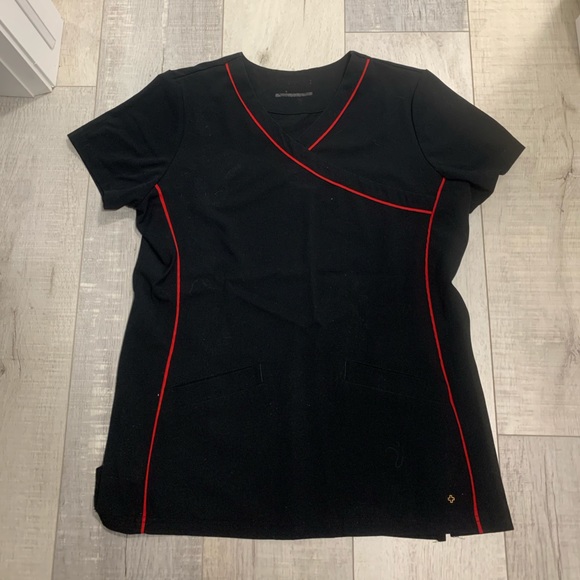 Scrub top - Picture 1 of 3